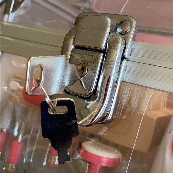 🎉2XHP🎉REVLON HAND SPA GIFT SET - Picture 8 of 16